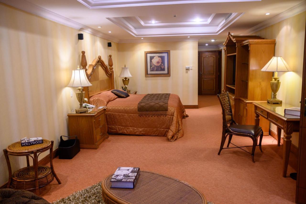 Granados Park Hotel Asuncion Exterior photo