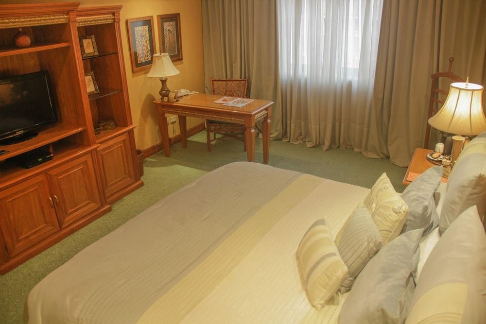 Granados Park Hotel Asuncion Exterior photo
