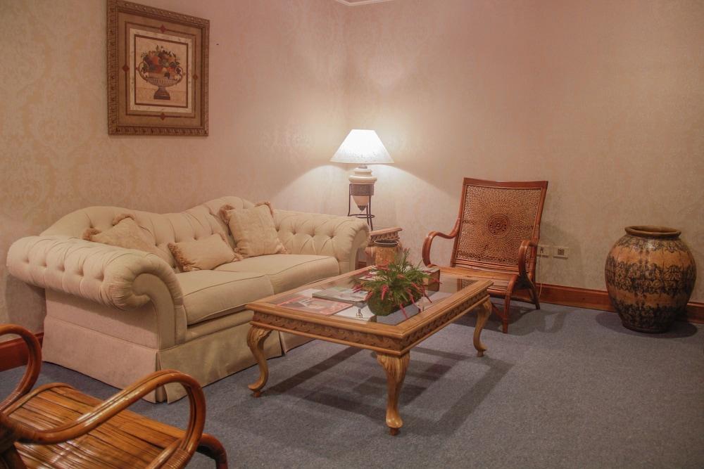 Granados Park Hotel Asuncion Exterior photo